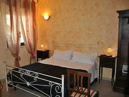 Messapia Apartment *